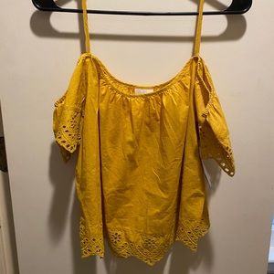 NWT sleeveless, off the shoulder eyelet shirt
